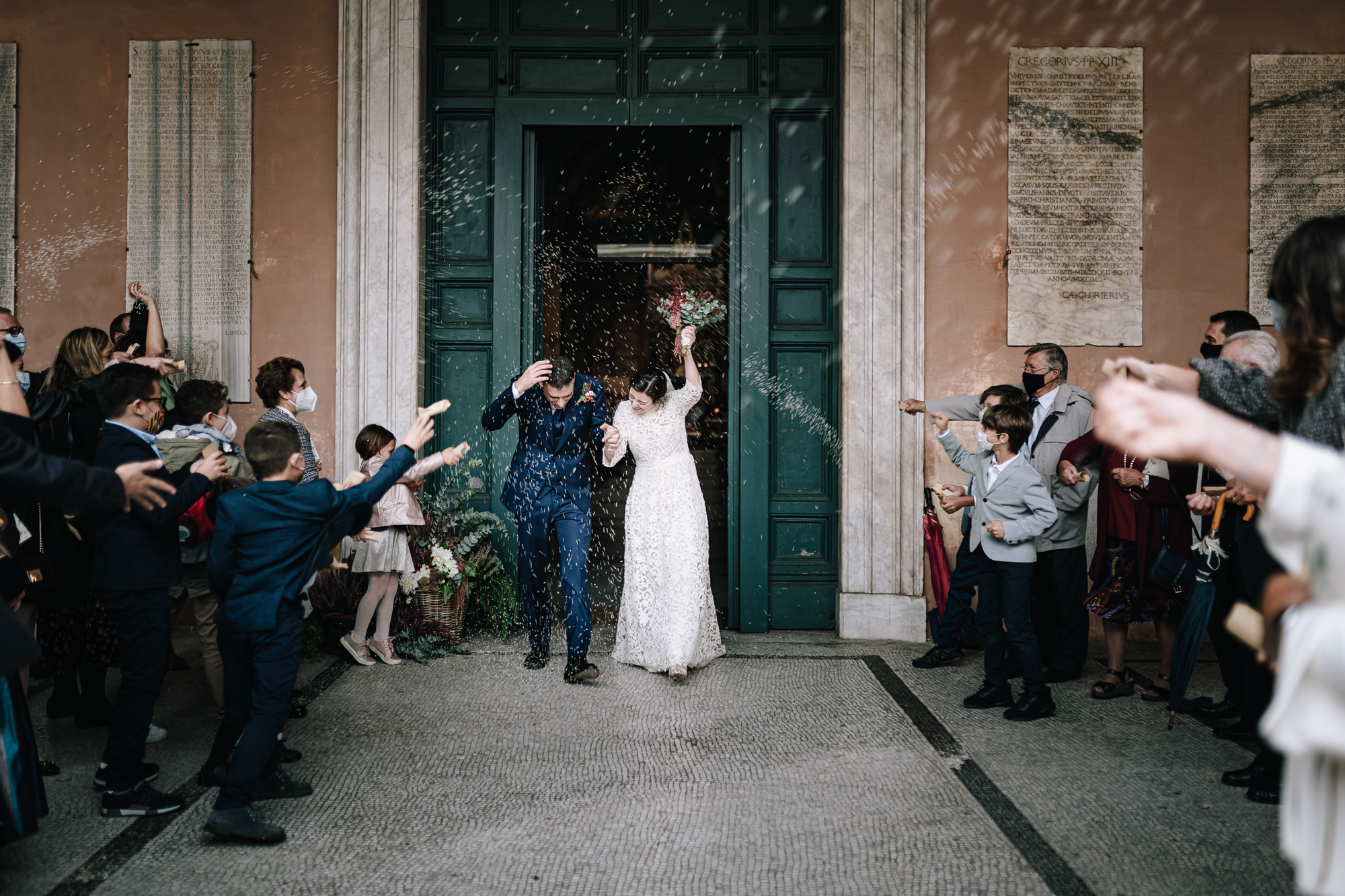 lancio del riso matrimonio