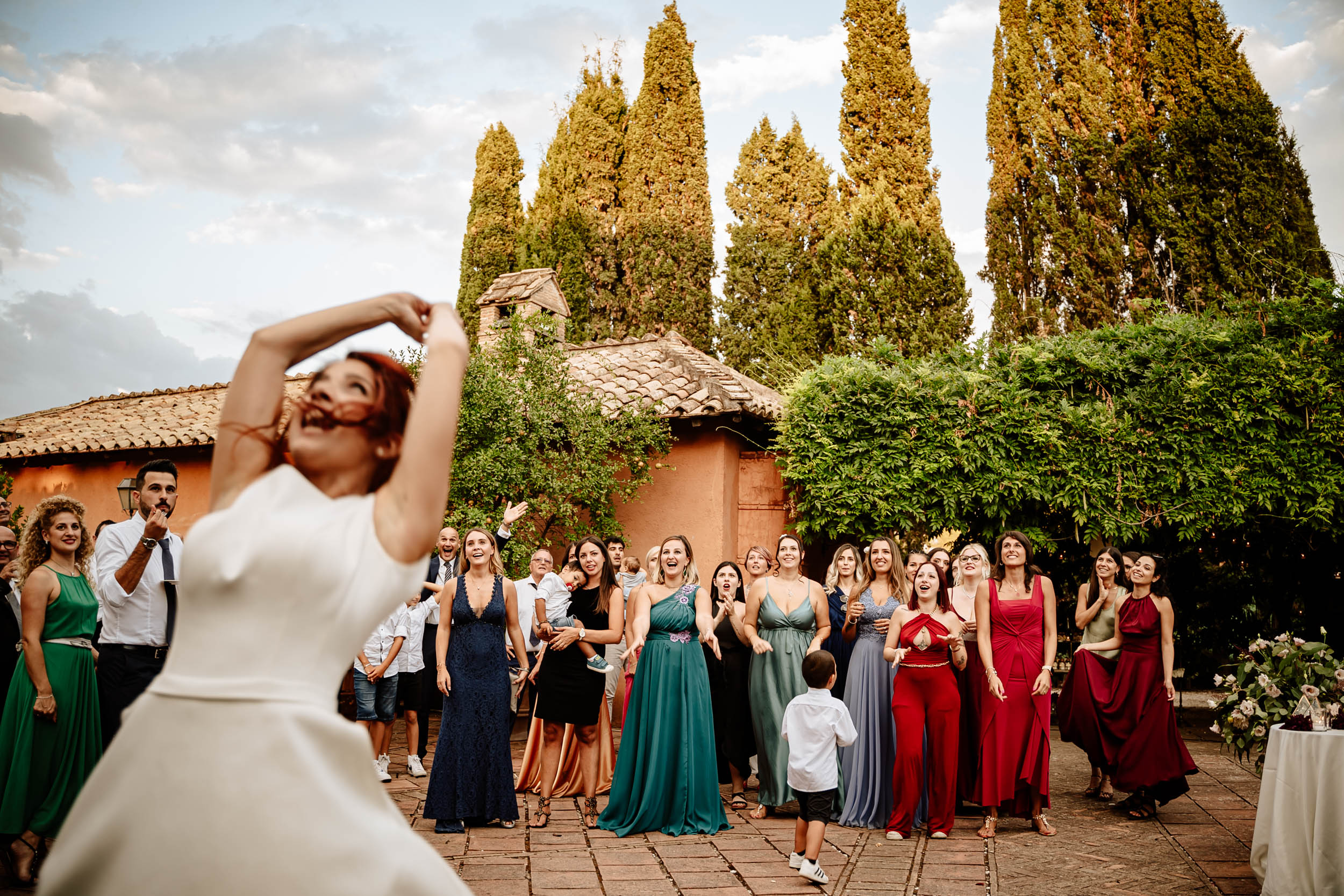 matrimonio villa livia lancio del bouquet